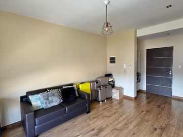 VENTA CASA 5 AMB C/COHERA Y DEPOSITO VILLA BONICH