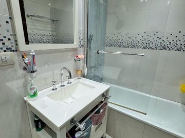 VENTA CASA 5 AMB C/COHERA Y DEPOSITO VILLA BONICH