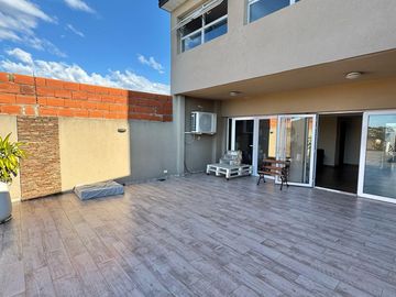 VENTA CASA 5 AMB C/COHERA Y DEPOSITO VILLA BONICH