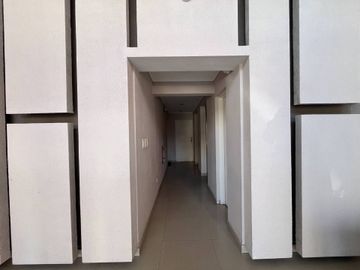 Monoamb balcon, gym y SUM Lanús centro .Permuta