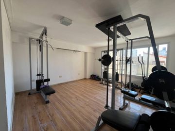 Monoamb balcon, gym y SUM Lanús centro .Permuta