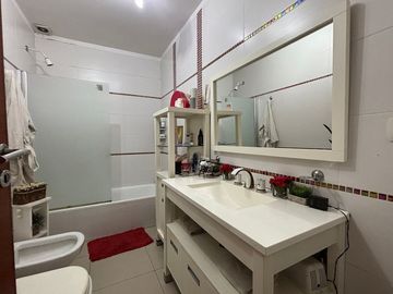 VENTA PH TIPO CASA 4 AMBIENTES RECICLADO A NUEVO