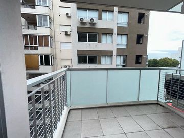 VENTA DEPARTAMENTO CON BALCON A ESTRENAR CABALLITO
