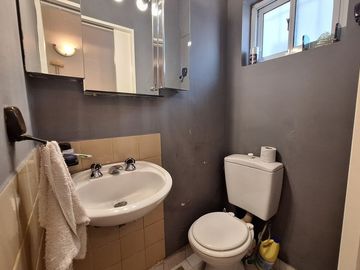 VENTA DE CASA DE 6 AMBIENTES  EN VERSALLES