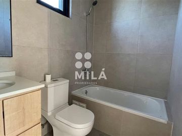 Casa en Venta en Casa nueva en parcela de 5000m