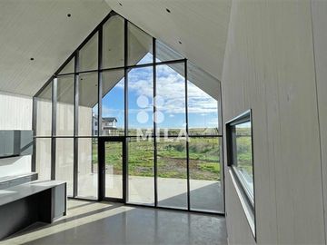 Casa en Venta en Casa nueva en parcela de 5000m
