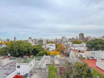 Venta depto 2 amb Villa Urquiza vista abierta