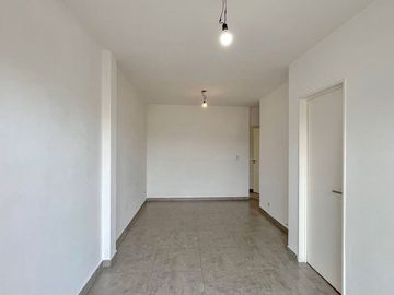 Venta depto 2 amb Villa Urquiza vista abierta