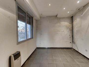 Casa en venta, La Plata. Comercial o vivienda