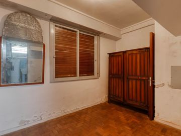 Casa en venta, La Plata. Comercial o vivienda