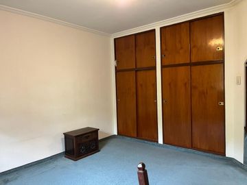Solida casa en Corimayo Burzaco