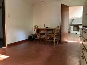 Solida casa en Corimayo Burzaco