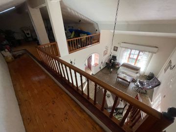 VENTA CASA 4 AMBIENTES CON PILETA Y COCHERA PADUA
