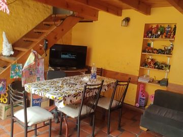 PH VENTA - 3 AMB + ESCRITORIO - LUMINOSO - FLORES