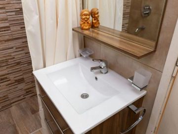 VENTA CASA 4 AMB EN HAEDO NORTE