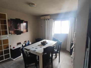 VENTA DEPARTAMENTO 5 AMBIENTES, EN VILLA LUGANO