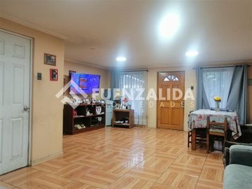 Casa en Venta en av. cuatro poniente / portales