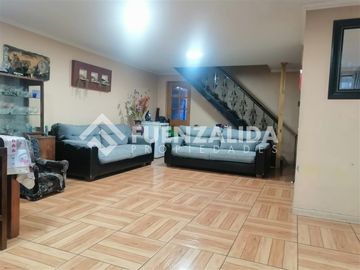 Casa en Venta en av. cuatro poniente / portales