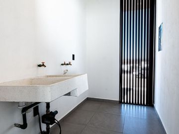 CASA EN VENTA FRACC. LOMALTA. PRECIO DE PROMOCIÓN!. FRACC. CON CASA CLUB, GIMNAS