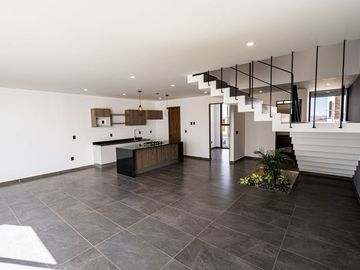 CASA EN VENTA FRACC. LOMALTA. PRECIO DE PROMOCIÓN!. FRACC. CON CASA CLUB, GIMNAS