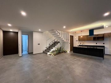 CASA EN VENTA FRACC. LOMALTA. PRECIO DE PROMOCIÓN!. FRACC. CON CASA CLUB, GIMNAS