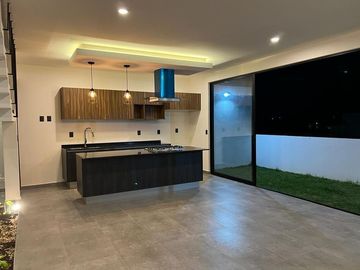 CASA EN VENTA FRACC. LOMALTA. PRECIO DE PROMOCIÓN!. FRACC. CON CASA CLUB, GIMNAS