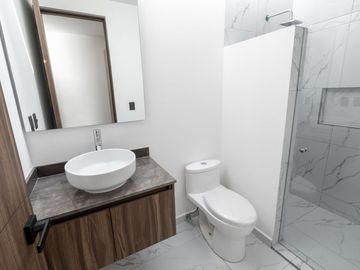 CASA EN VENTA FRACC. LOMALTA. PRECIO DE PROMOCIÓN!. FRACC. CON CASA CLUB, GIMNAS