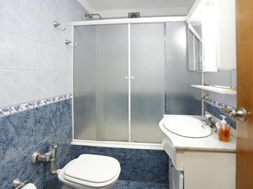 Venta Departamento  Cuatro  ambientes  Caballito