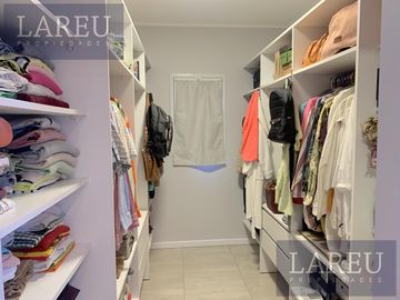VENTA Estancias del Pilar