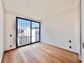 DEPARTAMENTO EXTERIOR CON BALCON EN COL. DEL VALLE NORTE