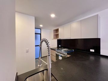 DEPARTAMENTO EXTERIOR CON BALCON EN COL. DEL VALLE NORTE