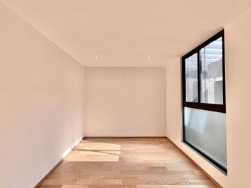 DEPARTAMENTO EXTERIOR CON BALCON EN COL. DEL VALLE NORTE