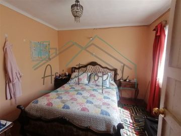 EN VENTA ACOGEDORA CASA EN CONCHALI