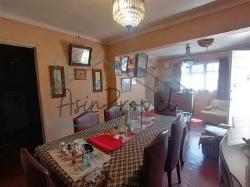 EN VENTA ACOGEDORA CASA EN CONCHALI