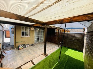 SE VENDE CASA EN HACIENDA LOS CONQUISTADORES. PUENTE ALTO.