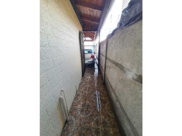 SE VENDE CASA  HACIENDA LOS CONQUISTADORES PUENTE ALTO