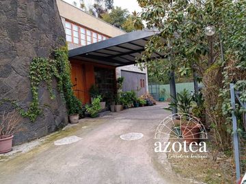 Casa en venta en LA REINA