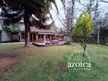 Casa en venta en LA REINA