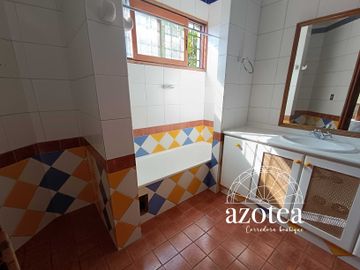 Casa en venta en LA REINA