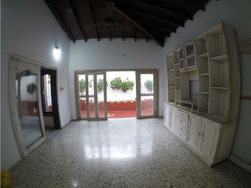 CASA PARA VENTA BARRIO EL RECREO MONTERA CÓRDOBA