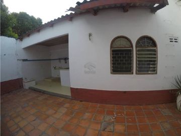 CASA PARA VENTA BARRIO EL RECREO MONTERA CÓRDOBA