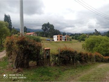 Se vende o arrienda casa quinta Cogua