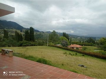 Se vende o arrienda casa quinta Cogua