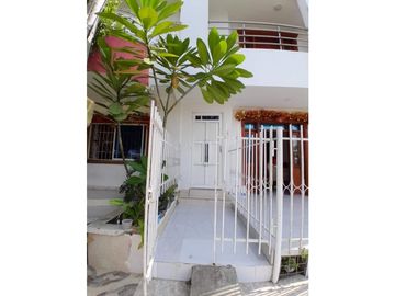 VENDO APARTAMENTO EN  LA URBANIZACION SANTA BARBARA MONTERIA CORDOBA