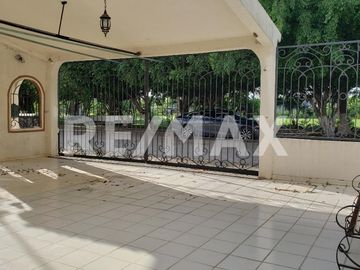 CASA RESIDENCIAL EN VENTA EN VALLE MARINO - (3)