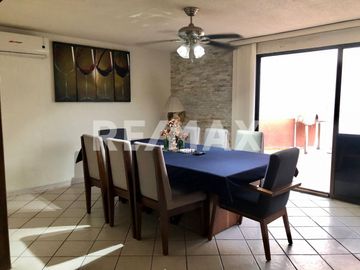 CASA RESIDENCIAL EN VENTA EN VALLE MARINO - (3)