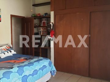 CASA RESIDENCIAL EN VENTA EN VALLE MARINO - (3)