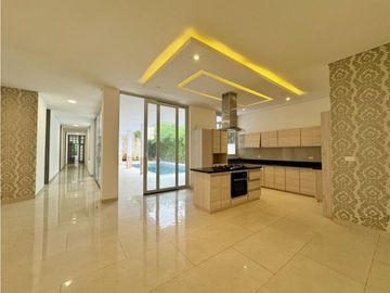 Venta CASA AMPLIA en ZONA NORTE Condominio Terranova Cartagena