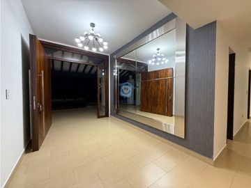 Venta de exclusiva casa campestre en Pereira