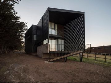 Moderna casa familiar en condominio Pichilemu